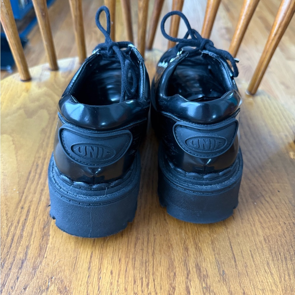 UNIF Seek Shoes - Picture 3 of 5